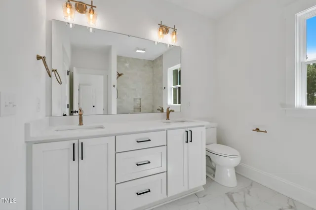 $750,000 | 15 Independence Drive, Smithfield, NC 27577