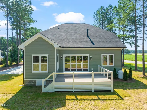 $740,000 | 15 Independence Drive, Smithfield, NC 27577