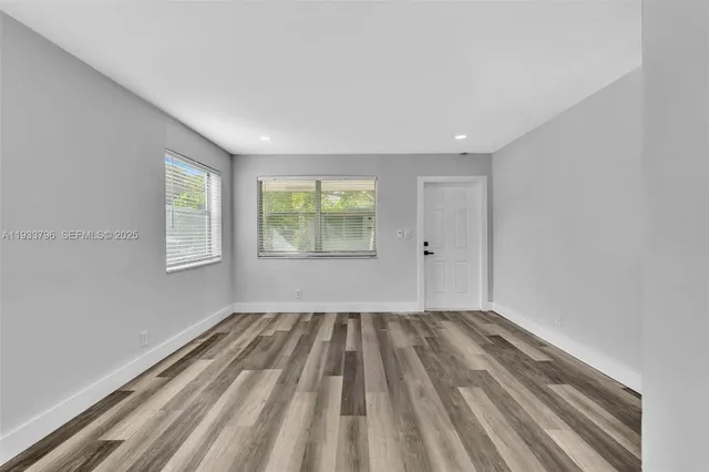 $2,200 | 329 Southwest 1st Court, Unit 1, Pompano Beach, FL 33060