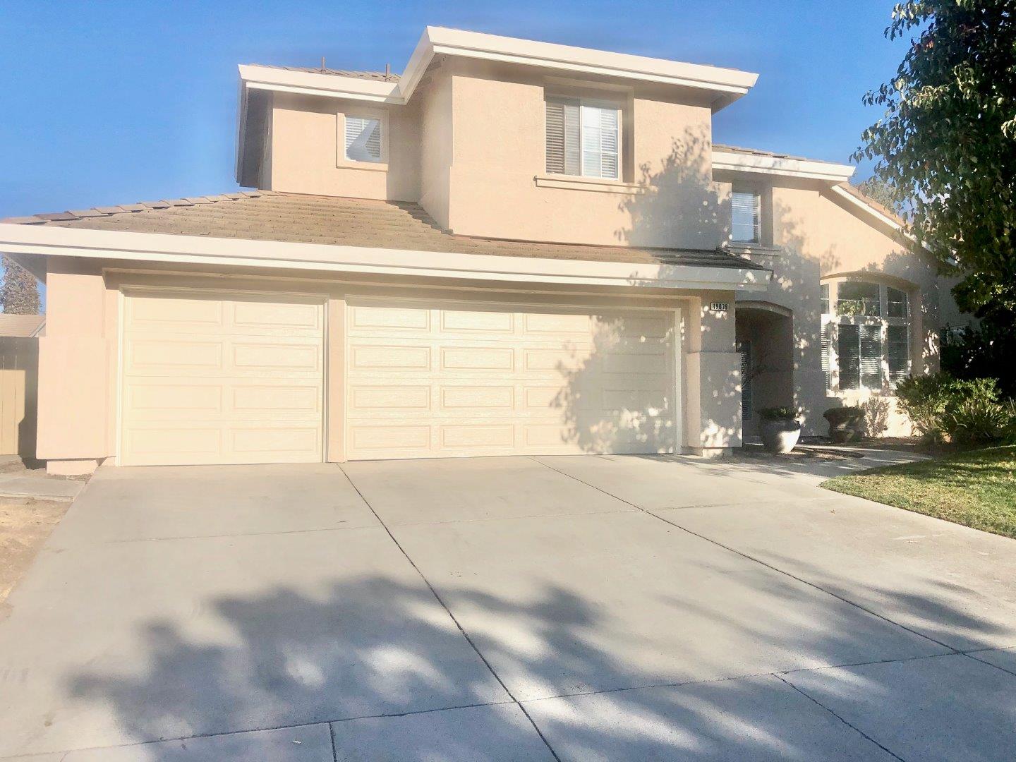 19079 Red Hawk Way Salinas, CA 93908 - Photo 2 of 21 Gallery Image 2
