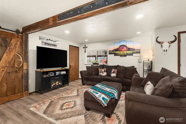 $599,900 | 3356 Highway 508, Onalaska, WA 98570