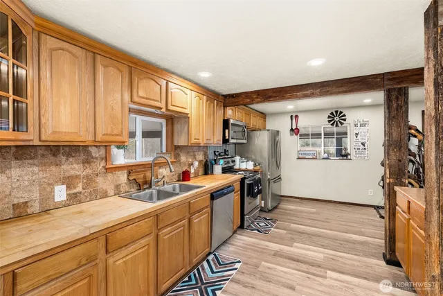 $599,900 | 3356 Highway 508, Onalaska, WA 98570