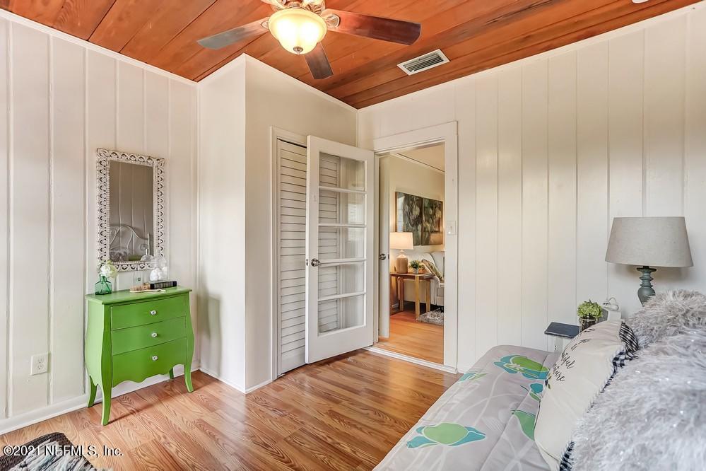 2147 Redfern Road Jacksonville, FL 32207 - Photo 12 of 30 Rave Home Staging Jacksonville (10) WEB