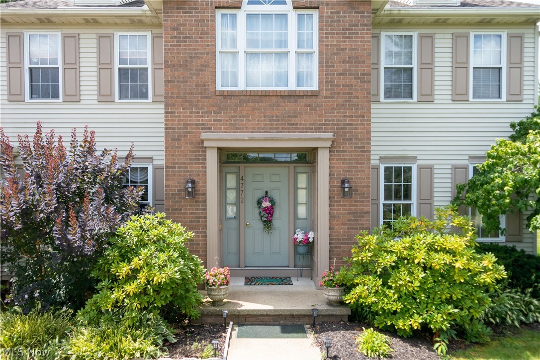 4772 Young Road Stow, OH 44224 - Photo 2 of 29 Gallery Image 2