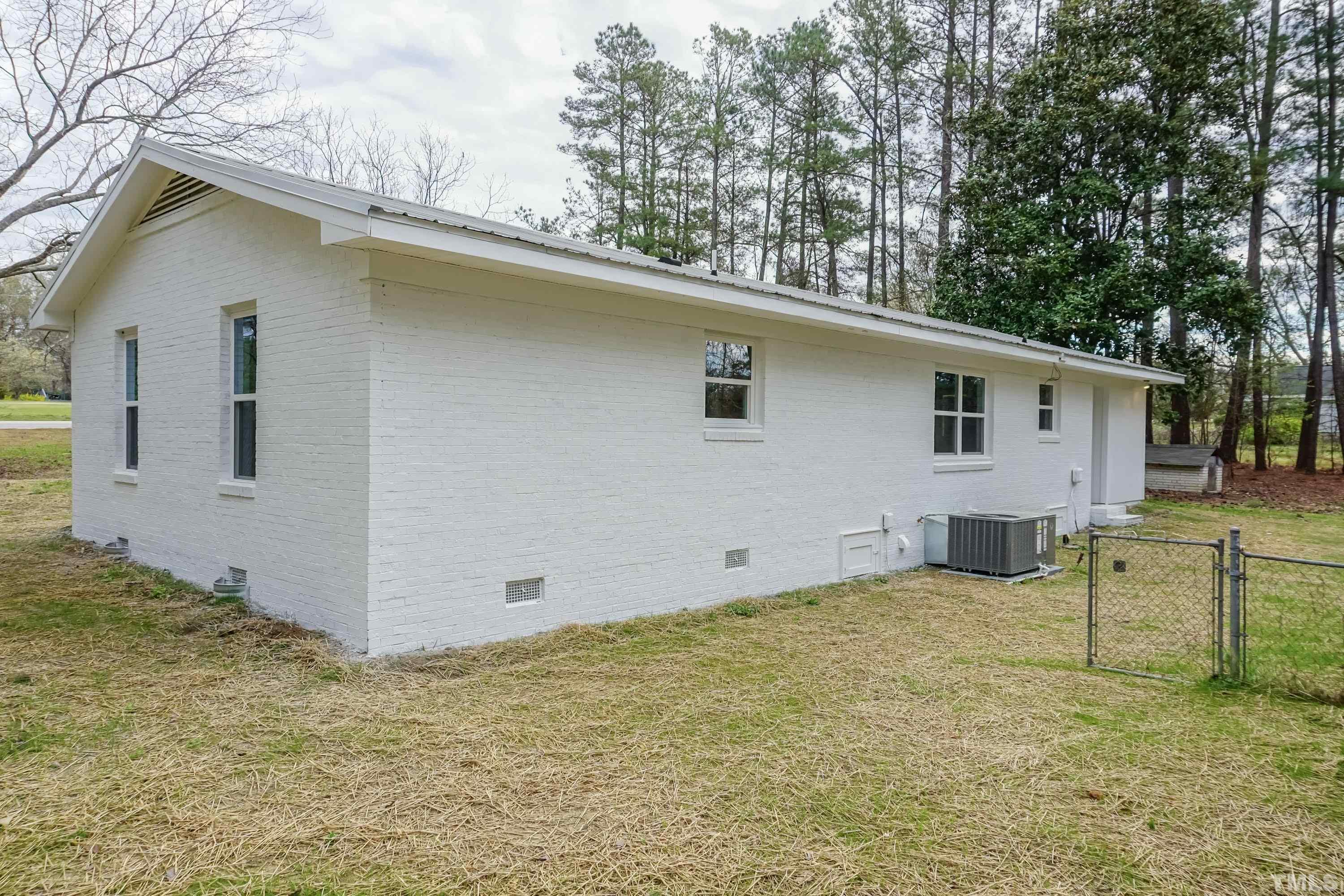 8600 Buffaloe Road Knightdale, NC 27545 - Photo 7 of 39