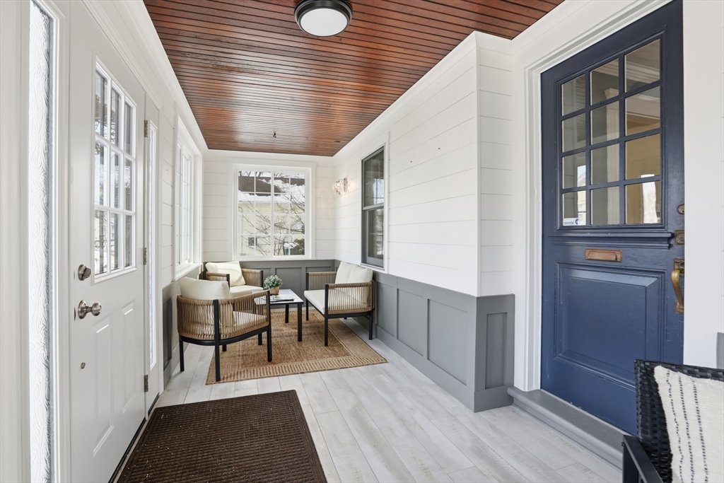 77 Lynde Street Melrose, MA 02176 - Photo 14 of 36