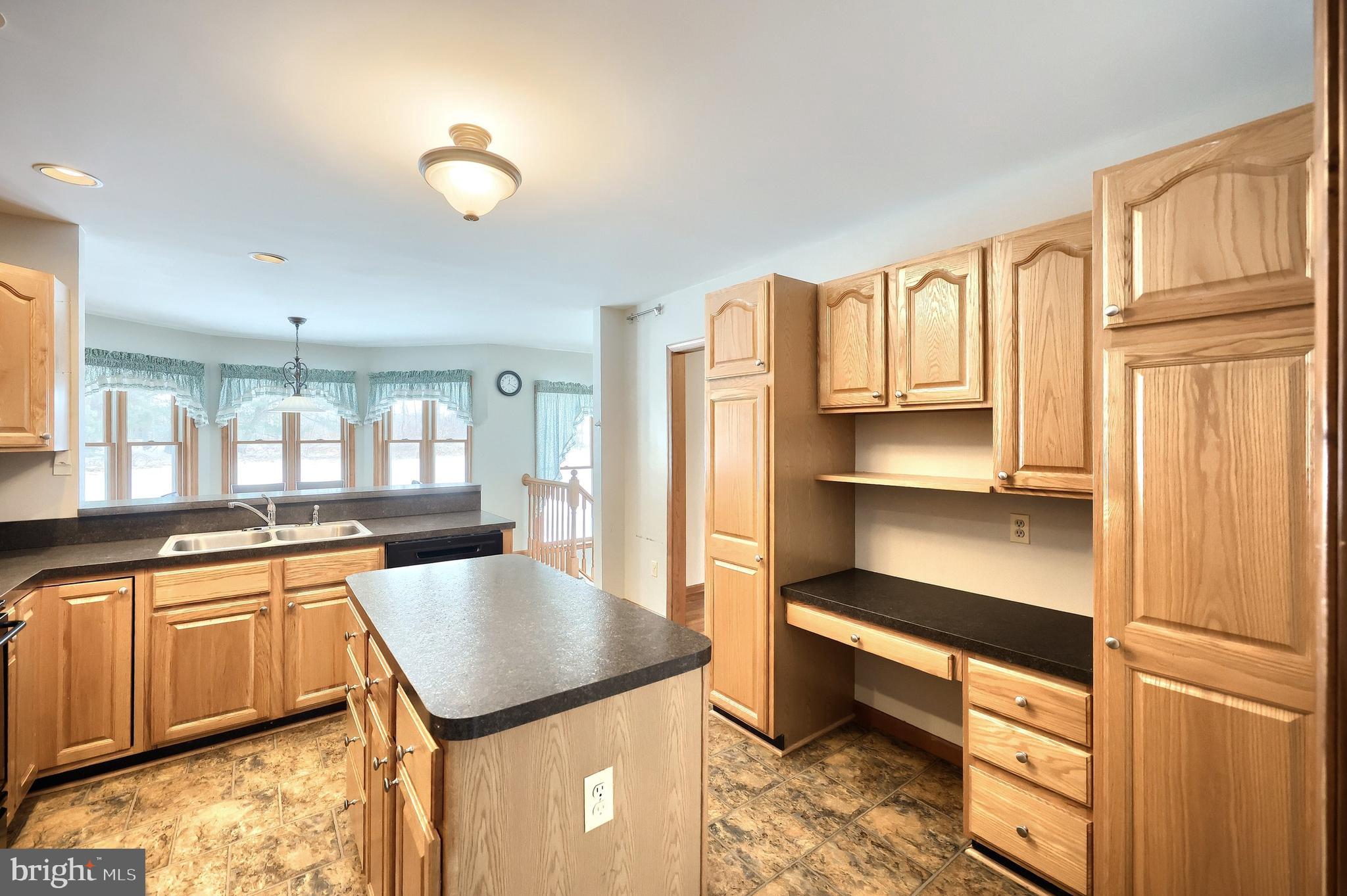 13525 Center Road Stewartstown, PA 17363 - Photo 17 of 59