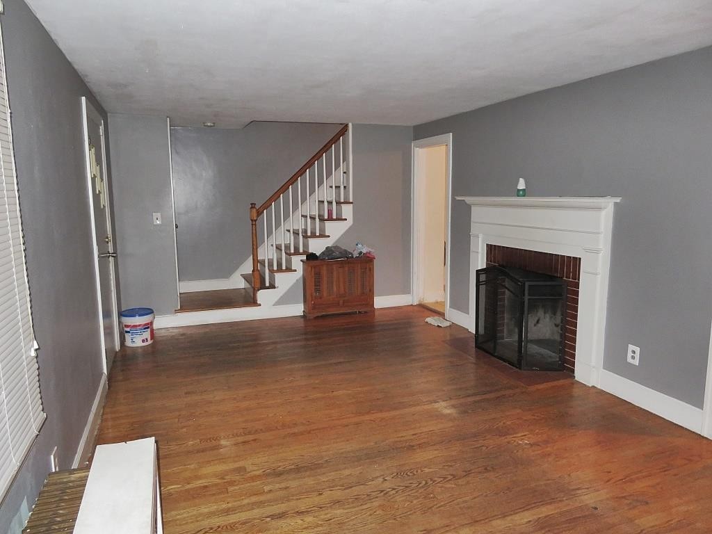 38 Upland Street Springfield, MA 01104 - Photo 12 of 29 Gallery Image 12