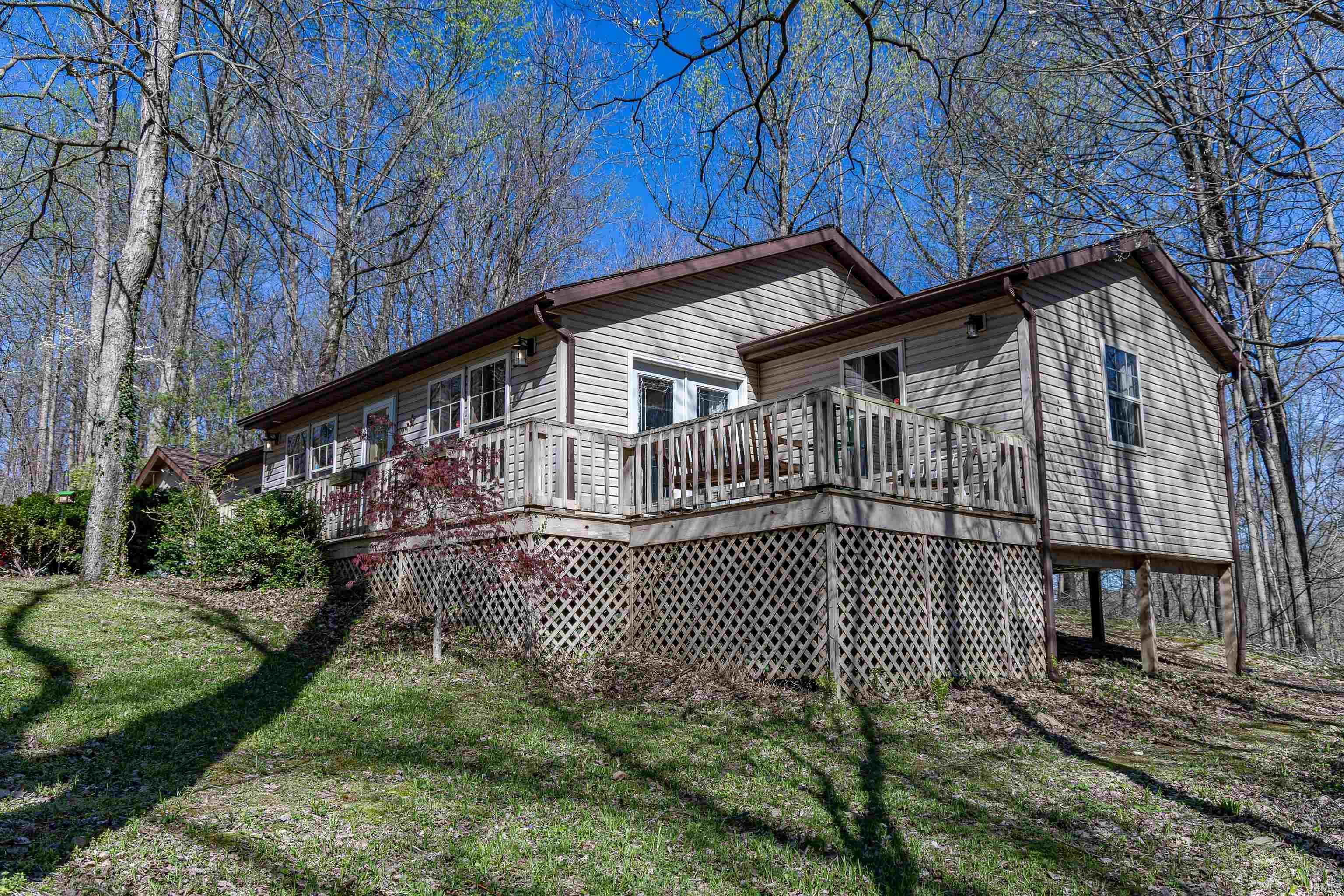 1912 South Orman Lane Bloomfield, IN 47424 - Photo 5 of 24
