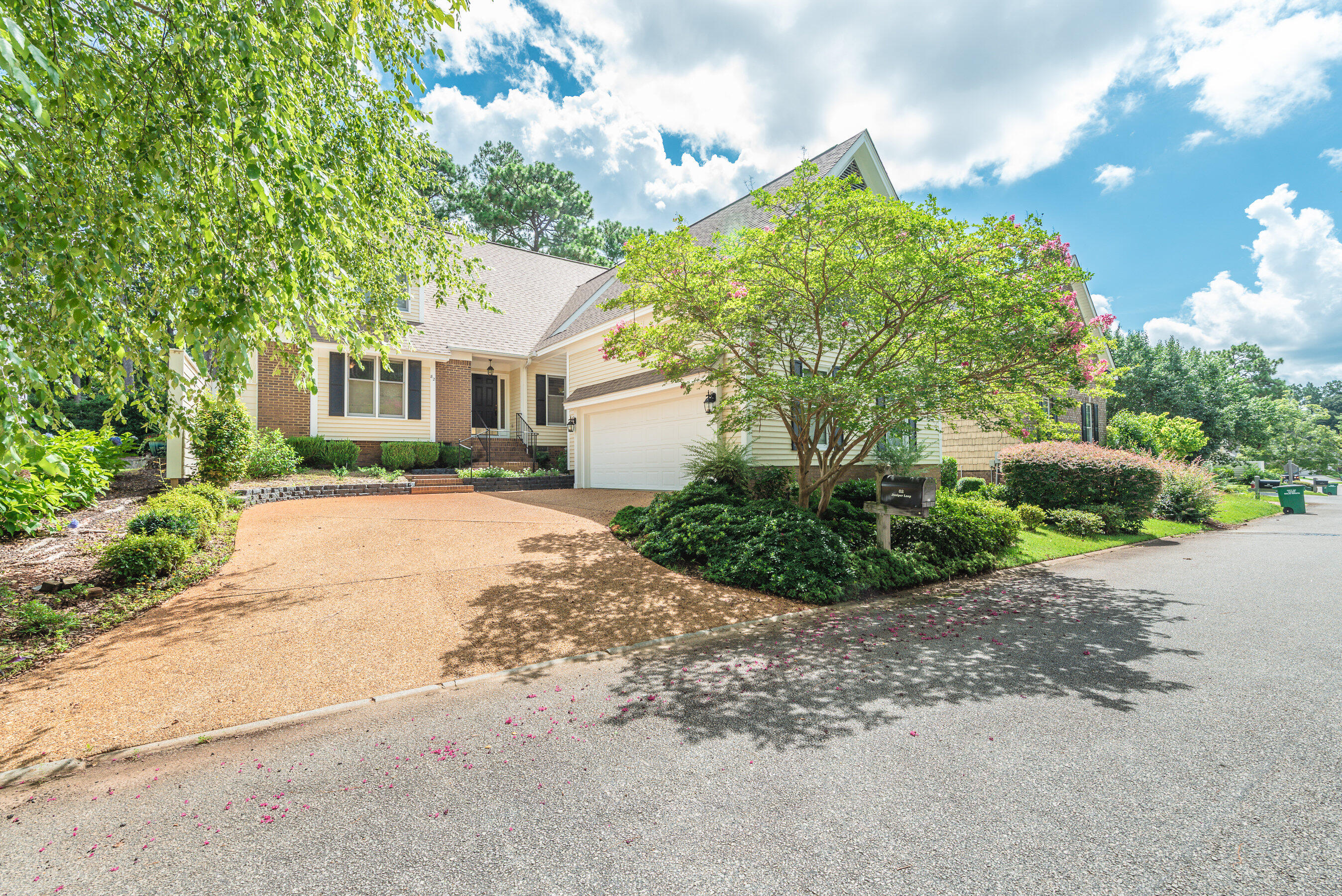 82 Juniper Loop Aiken, SC 29803 - Photo 2 of 48