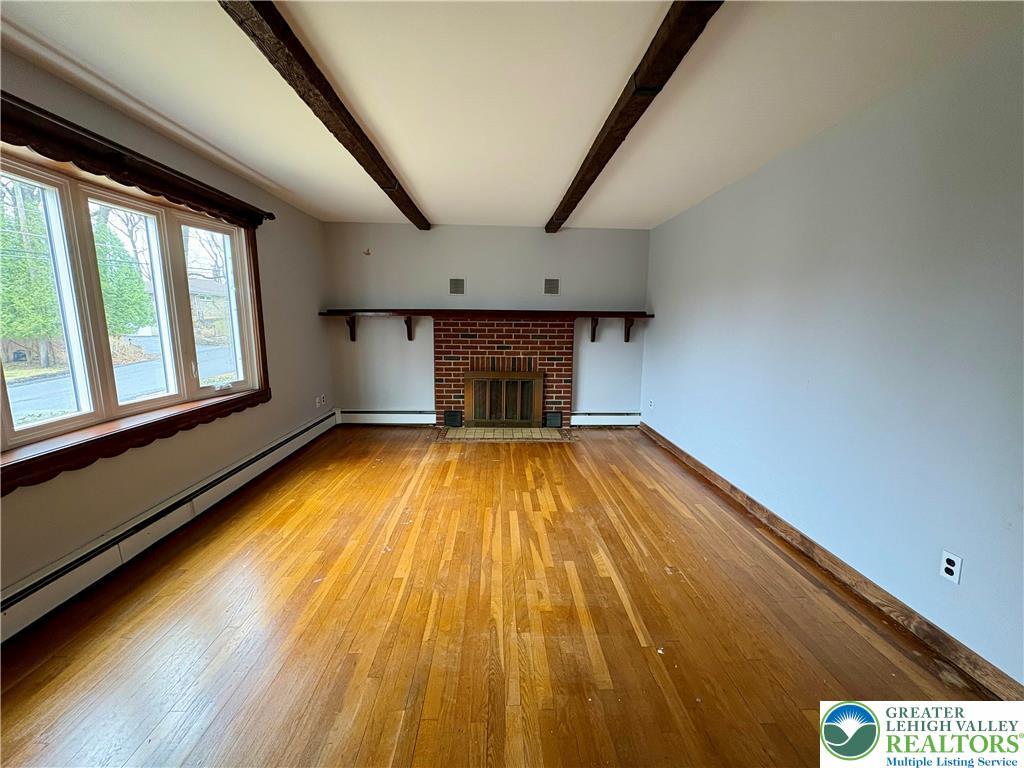 824 Kern Street Bethlehem, PA 18015 - Photo 4 of 27
