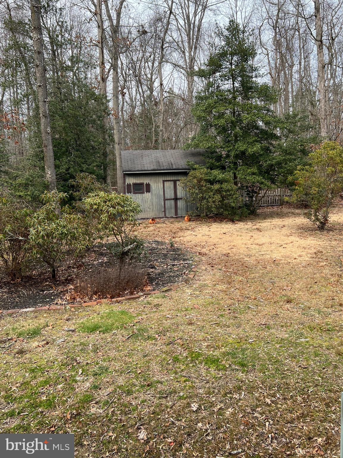 1815 Forest Drive Williamstown, NJ 08094 - Photo 17 of 20 Back yard