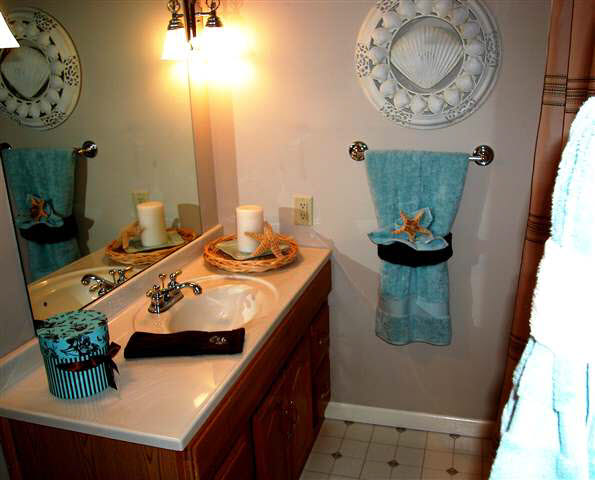 8203 East North Road Syracuse, IN 46567 - Photo 6 of 9 Gallery Image 6