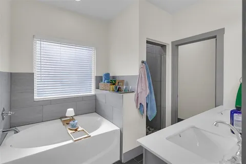 $735,000 | 3307 Mission Street, Fort Worth, TX 76109