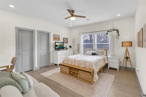 $735,000 | 3307 Mission Street, Fort Worth, TX 76109