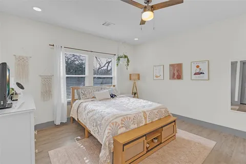 $735,000 | 3307 Mission Street, Fort Worth, TX 76109