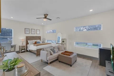 $735,000 | 3307 Mission Street, Fort Worth, TX 76109