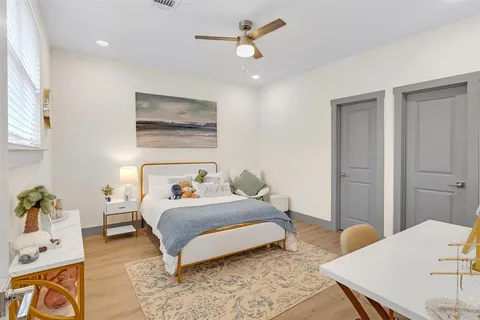 $735,000 | 3307 Mission Street, Fort Worth, TX 76109