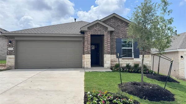 $2,095 | 2836 Owl Head Drive, Leander, TX 78641