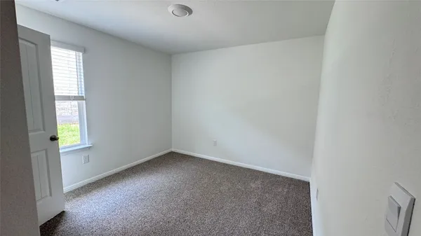 $2,095 | 2836 Owl Head Drive, Leander, TX 78641