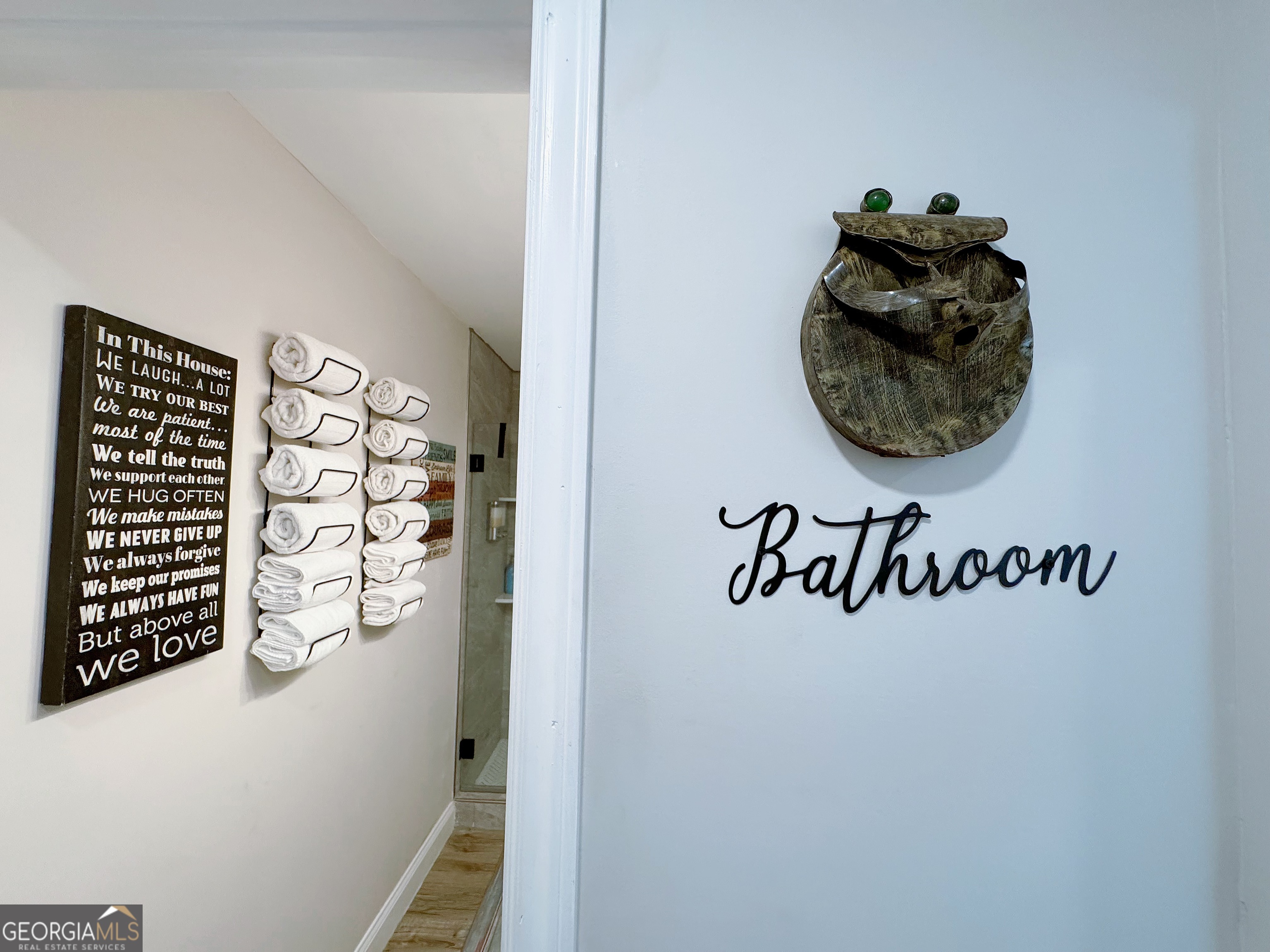 10 Gum Branch Circle Hartwell, GA 30643 - Photo 18 of 55 a close up of a potted plant