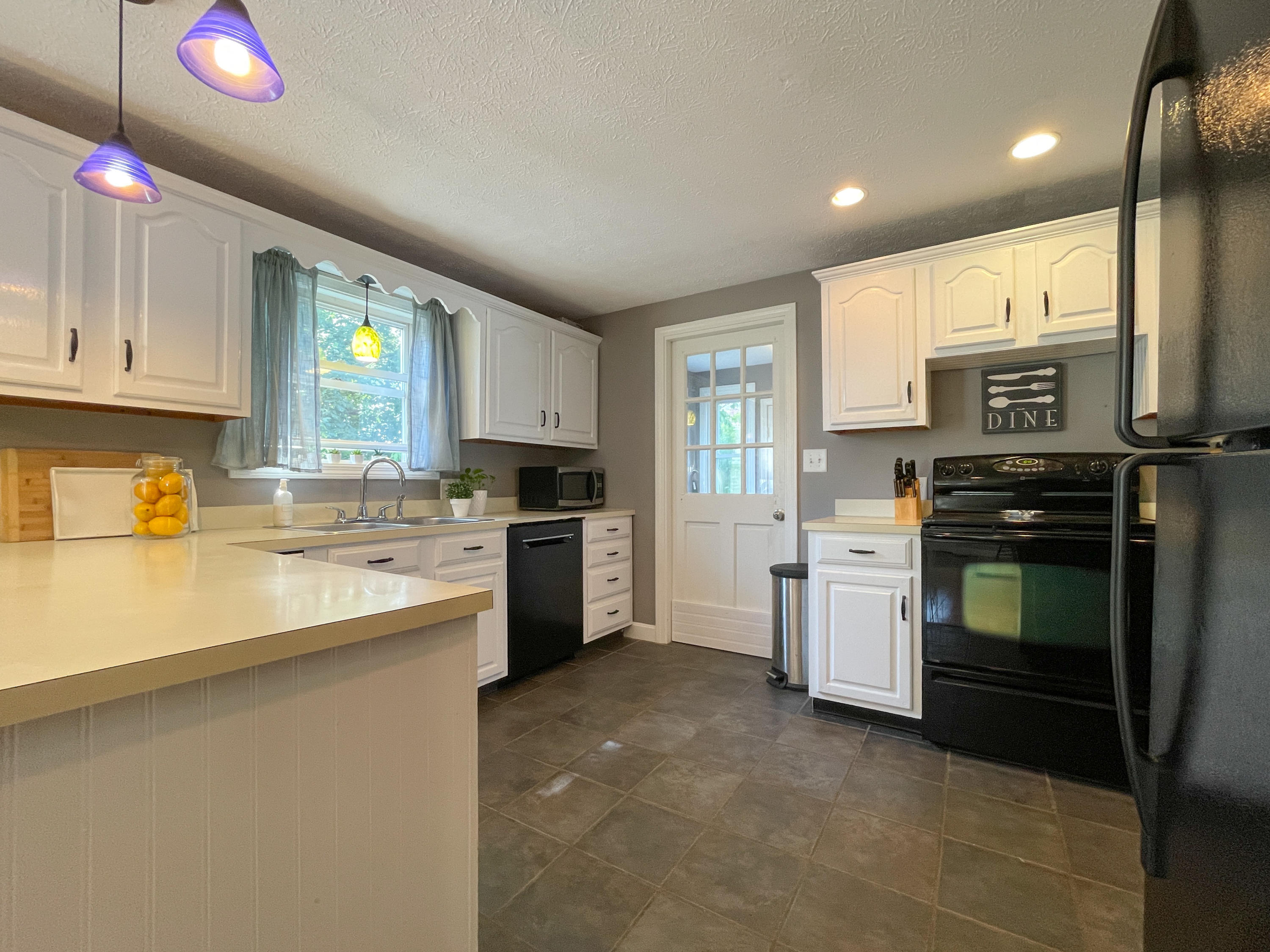 76 Keswick Road South Portland, ME 04106 - Photo 41 of 83 76 Keswick Rd South Portland -61
