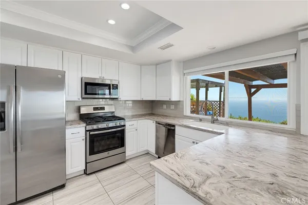 $1,925,000 | 3418 Seaglen Drive, Rancho Palos Verdes, CA 90275