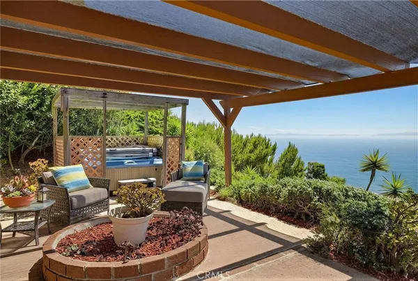 $1,925,000 | 3418 Seaglen Drive, Rancho Palos Verdes, CA 90275