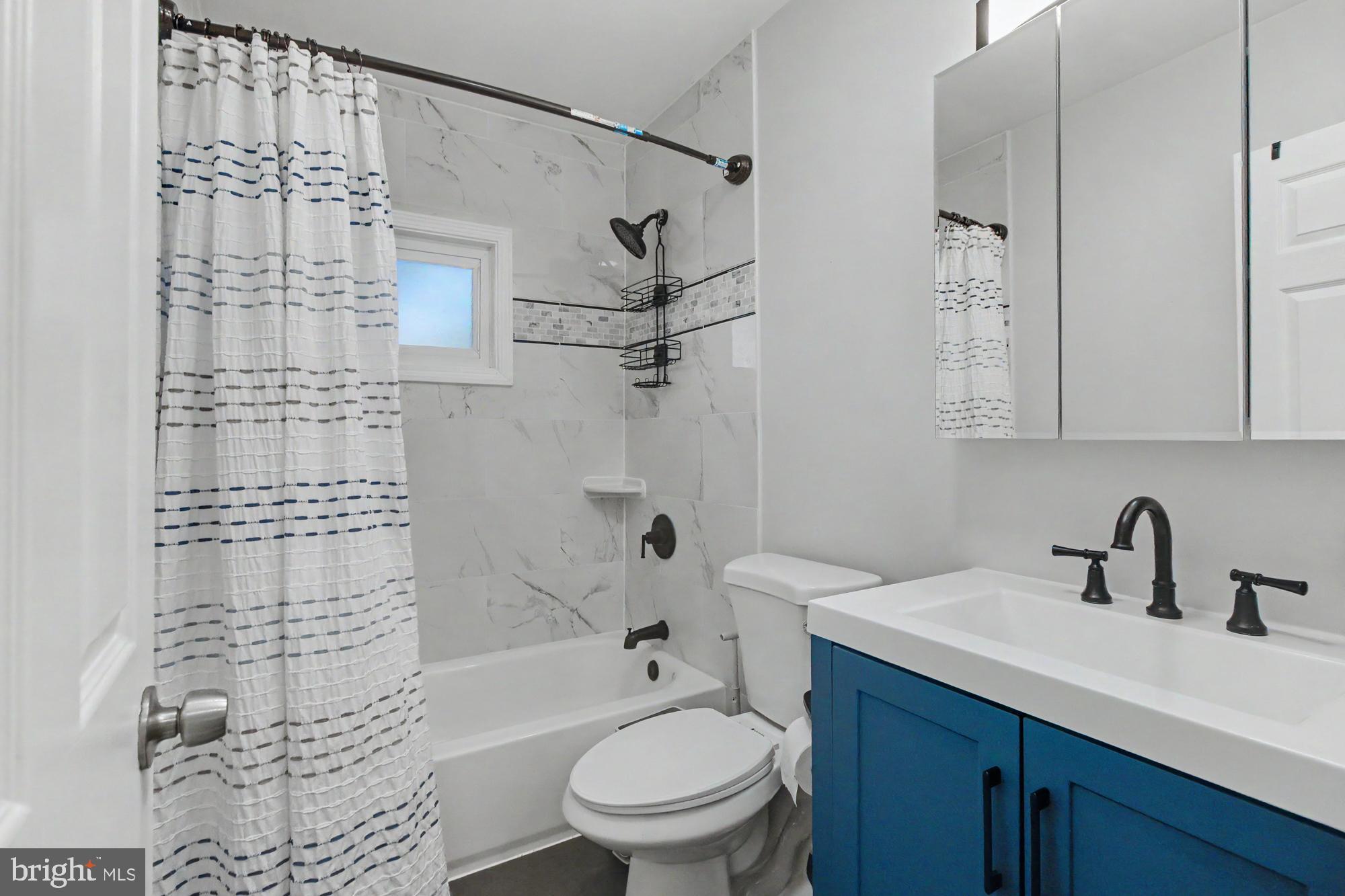 3702 Hurlock Road Middle River, MD 21220 - Photo 19 of 52 Hall Bath