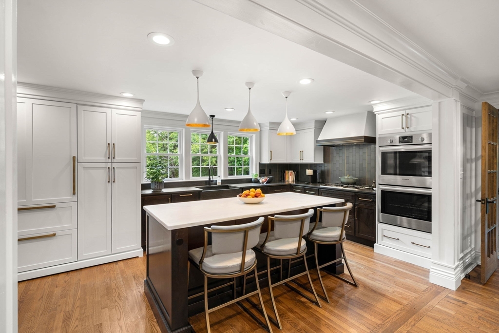23 Patriot Road Burlington, MA 01803 - Photo 5 of 42