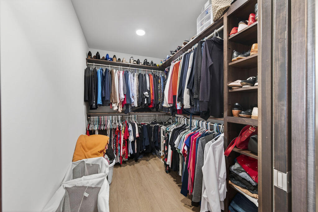 2720 Beyer Road Holmen, WI 54650 - Photo 21 of 56 Primary closet lg