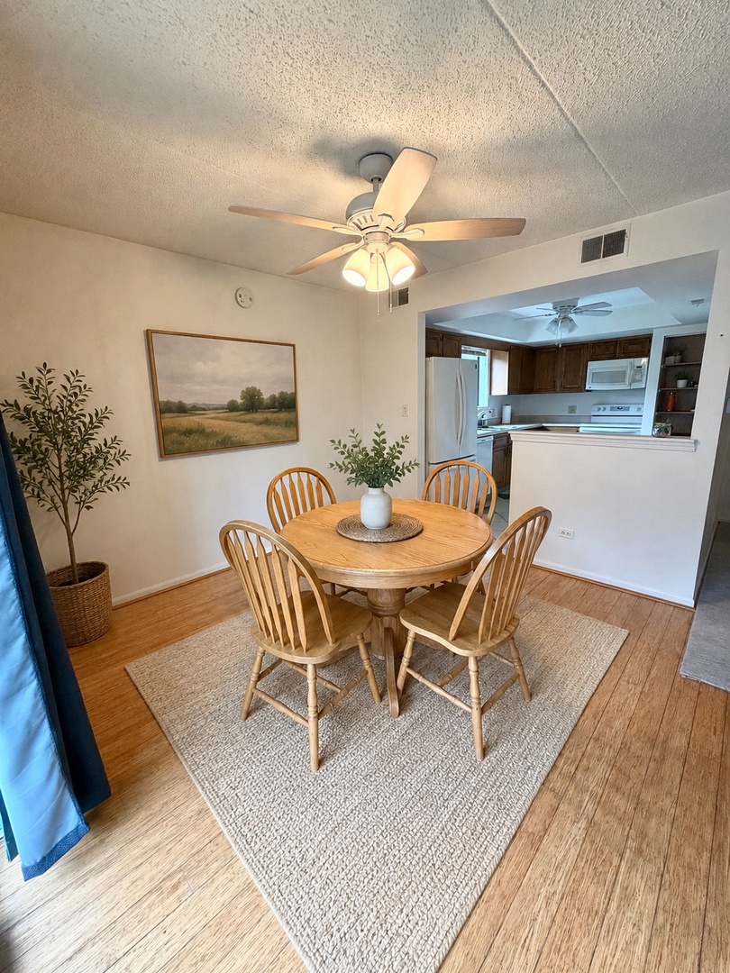 9186 S Road, Unit D Palos Hills, IL 60465 - Photo 7 of 12