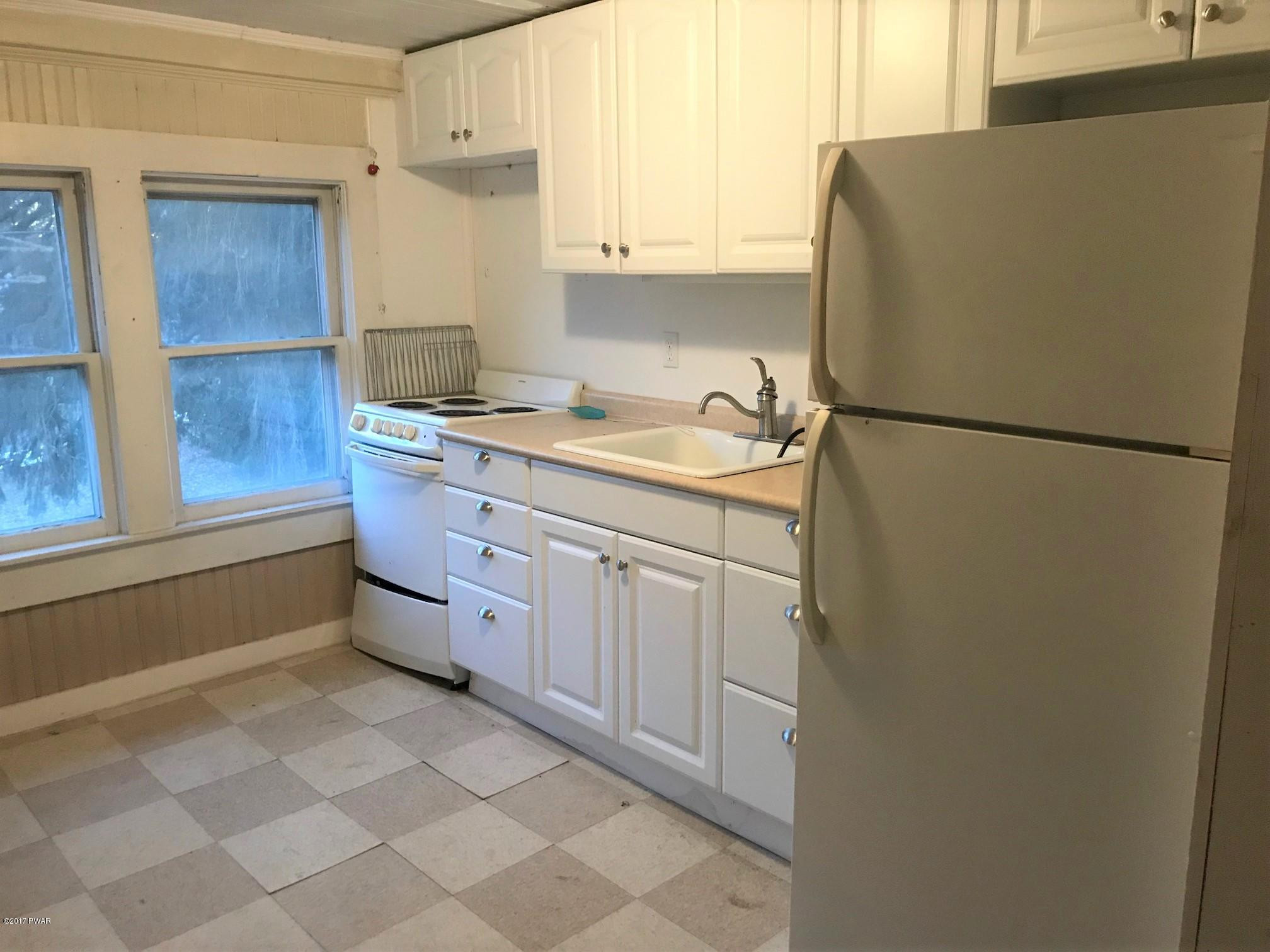 112 Milanville Road Beach Lake, PA 18405 - Photo 5 of 12