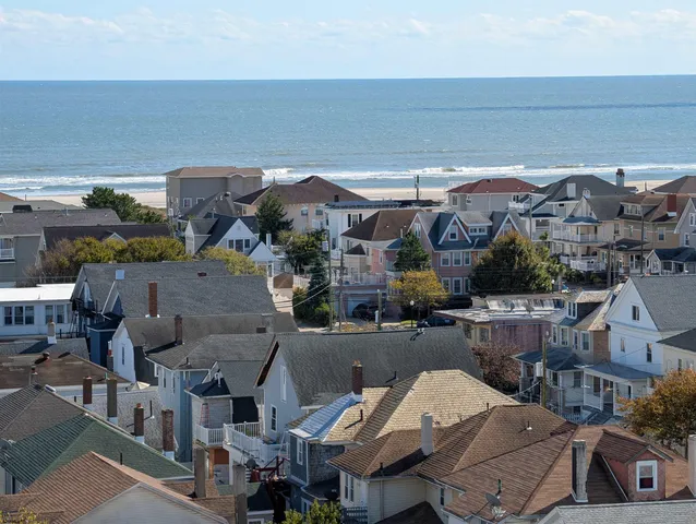 $1,750 | 3817 Ventnor Avenue, Unit 1008, Atlantic City, NJ 08401