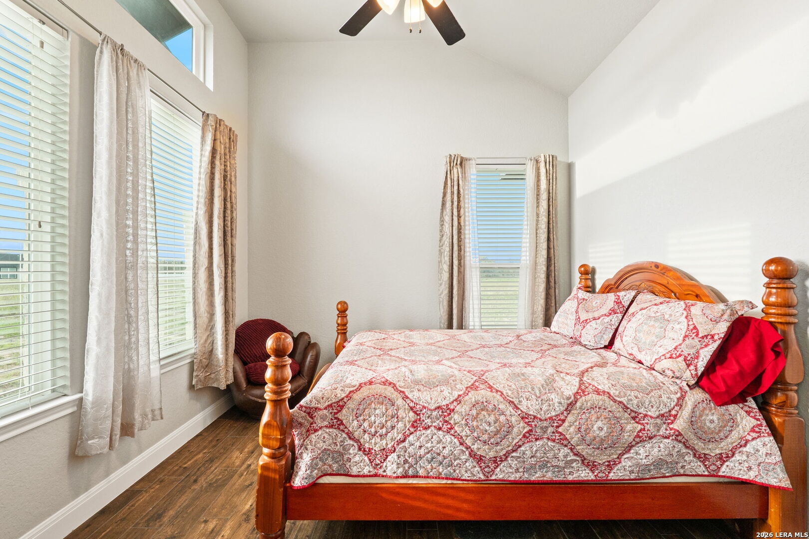 137 Ranchers Way Floresville, TX 78114 - Photo 32 of 46