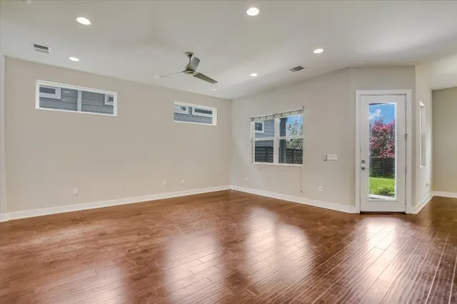 $585,000 | 7125 Boyle Drive, Austin, TX 78724