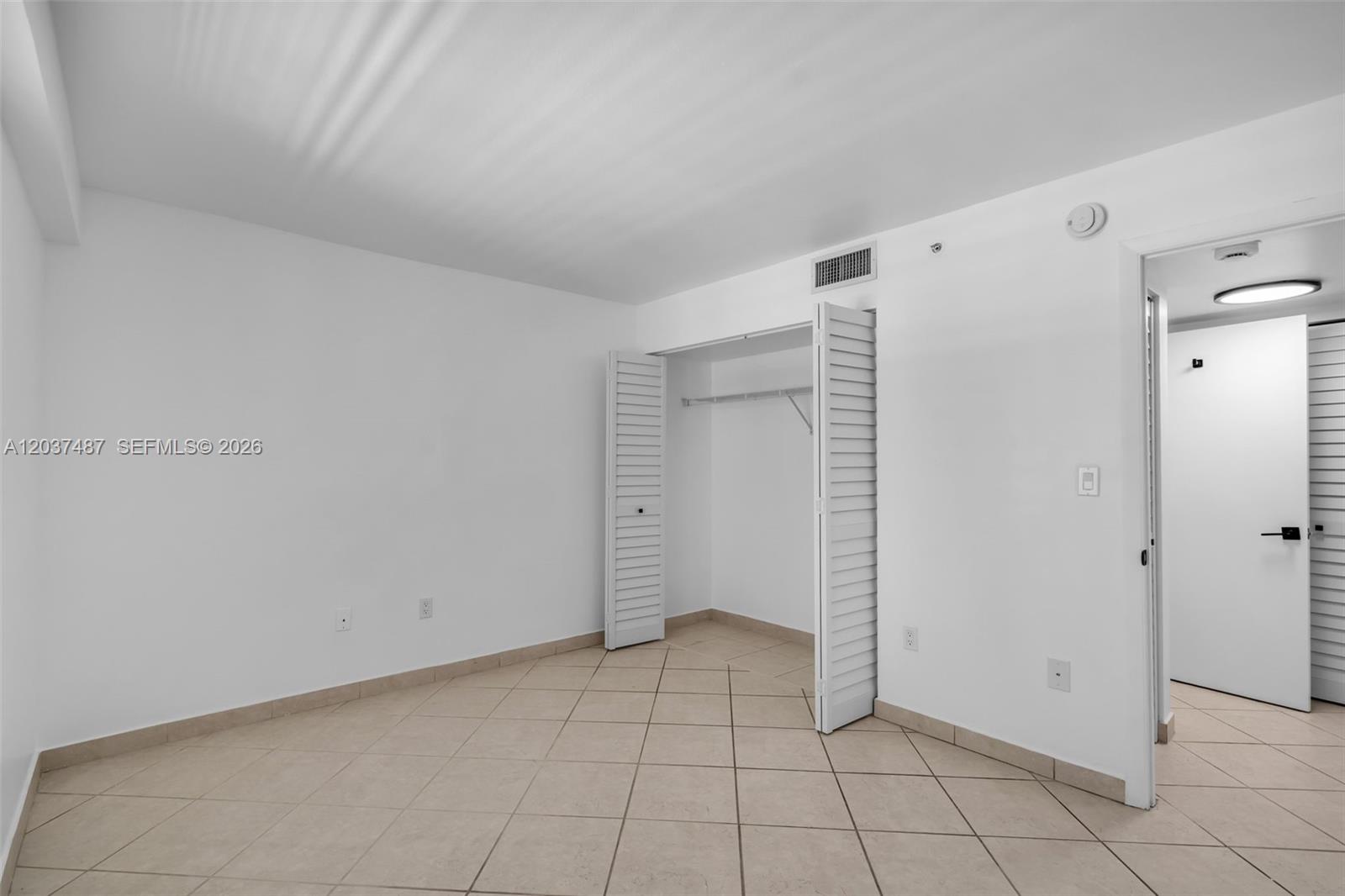 1401 Bay Road, Unit 409 Miami Beach, FL 33139 - Photo 16 of 26