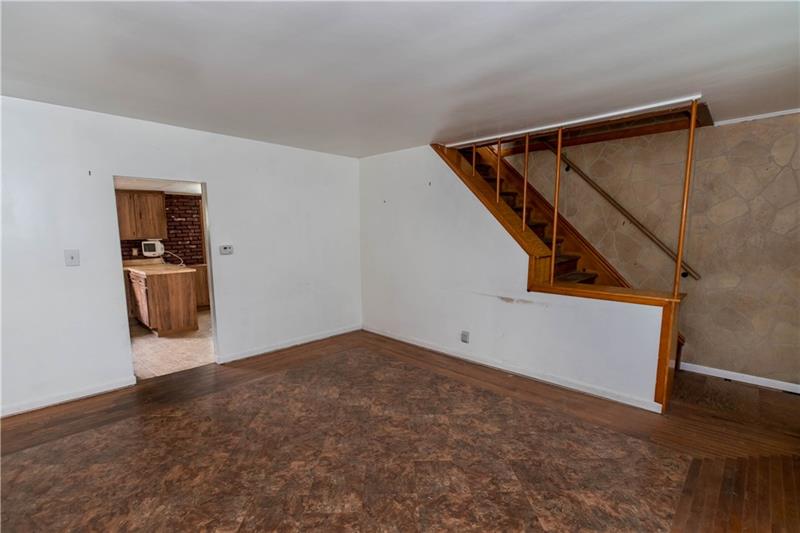 418 Flatwoods Road Vanderbilt, PA 15486 - Photo 3 of 25