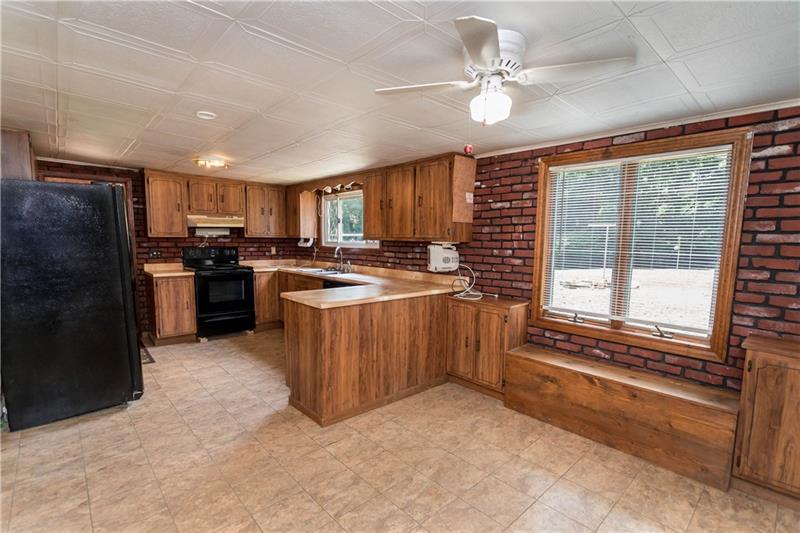 418 Flatwoods Road Vanderbilt, PA 15486 - Photo 6 of 25