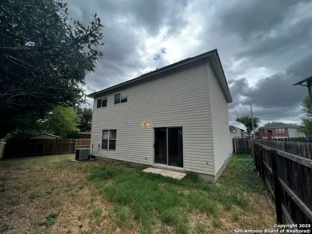 $1,695 | 6611 Clouds Point, Converse, TX 78109