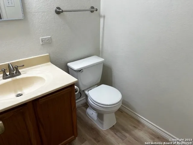 $1,695 | 6611 Clouds Point, Converse, TX 78109