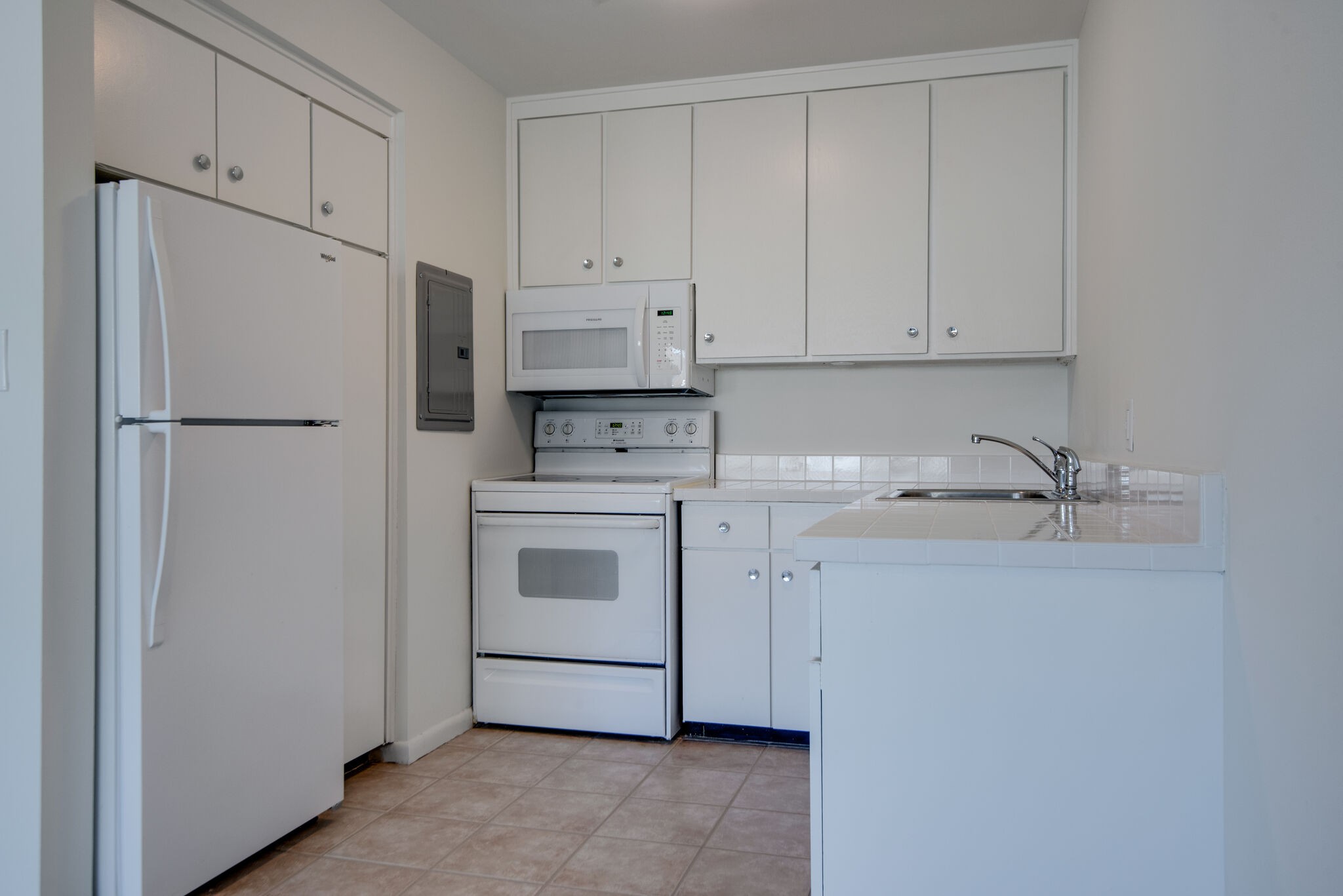 1900 Richard Jones Road, Unit C109 Nashville, TN 37215 - Photo 5 of 14 Gallery Image 5