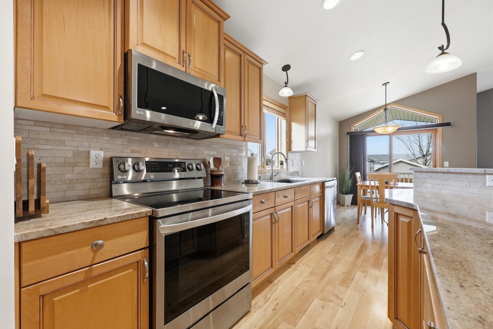 4875 43rd Street South Fargo, ND 58104 - Photo 10 of 53