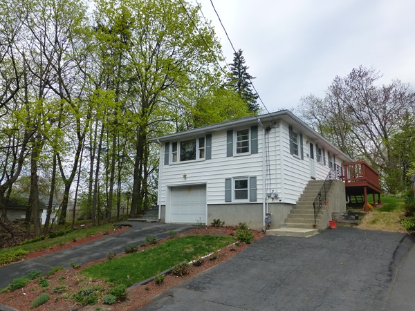 5 Stoneham Road Worcester, MA 01604 - Photo 1 of 15 Gallery Image 1