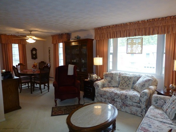 5 Stoneham Road Worcester, MA 01604 - Photo 3 of 15 Gallery Image 3