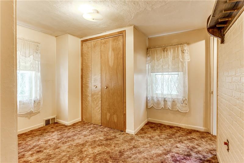 1011 Government Road Irwin, PA 15642 - Photo 14 of 21 Gallery Image 14