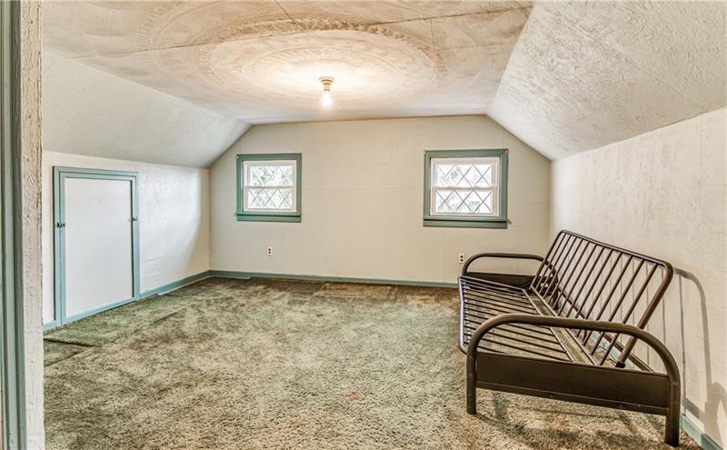 1011 Government Road Irwin, PA 15642 - Photo 16 of 21 Gallery Image 16