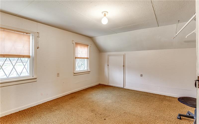 1011 Government Road Irwin, PA 15642 - Photo 17 of 21 Gallery Image 17
