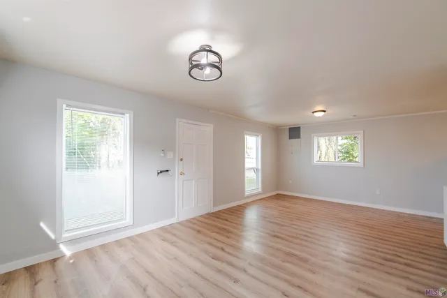 $1,300 | 306 Bond Street, Houma, LA 70360