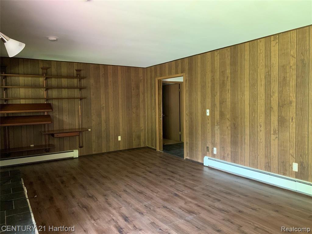 26466 Springland Street Farmington, MI 48334 - Photo 20 of 51